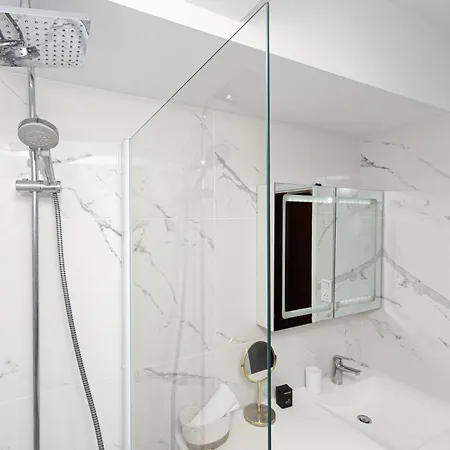 Appartamento Vue Et Plein Centre à Mentone